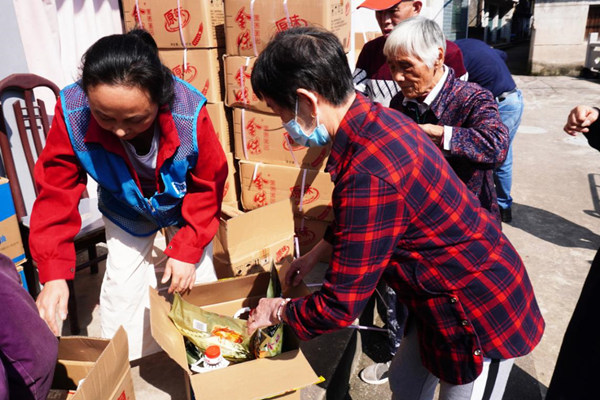 (yng)(ji) | Ϫ(zhn)Ӵ徴ϻ(dng)